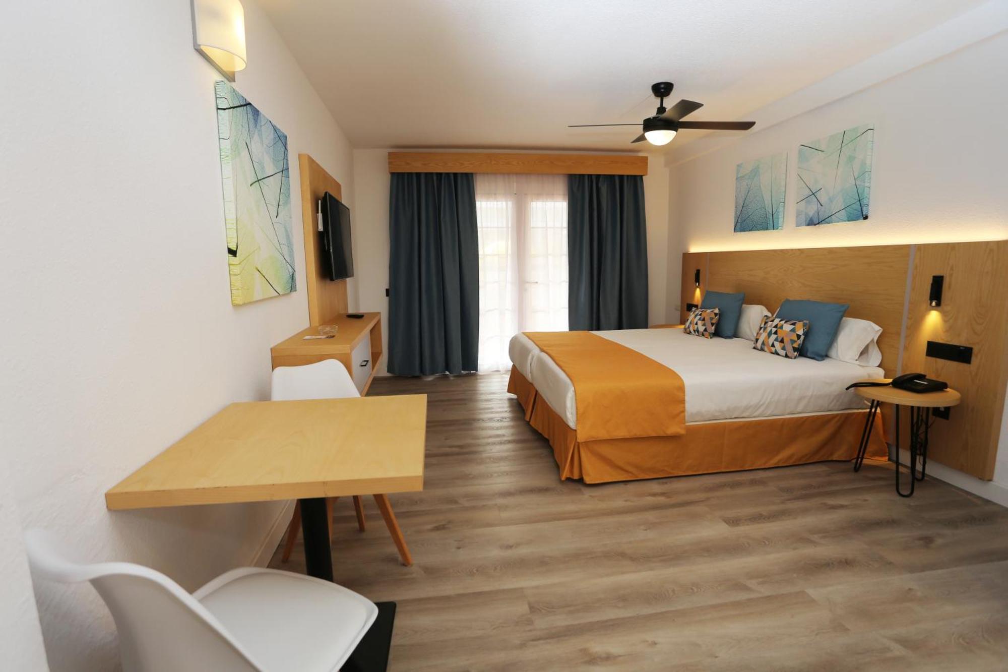 Hotel-Apartamentos Andorra Playa de las Americas  Exterior foto